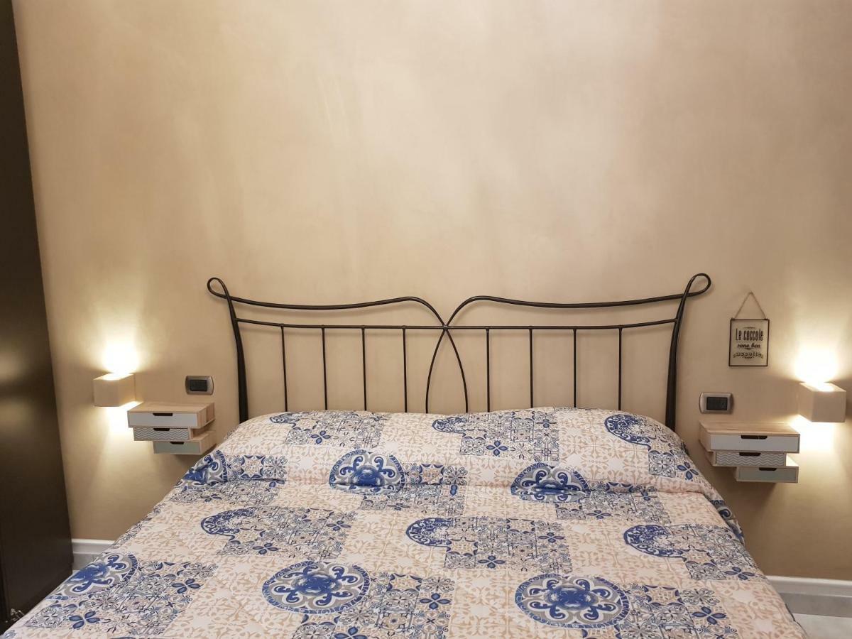 شقة Modern Flat With Panoramic Terrace In Zuccarello المظهر الخارجي الصورة