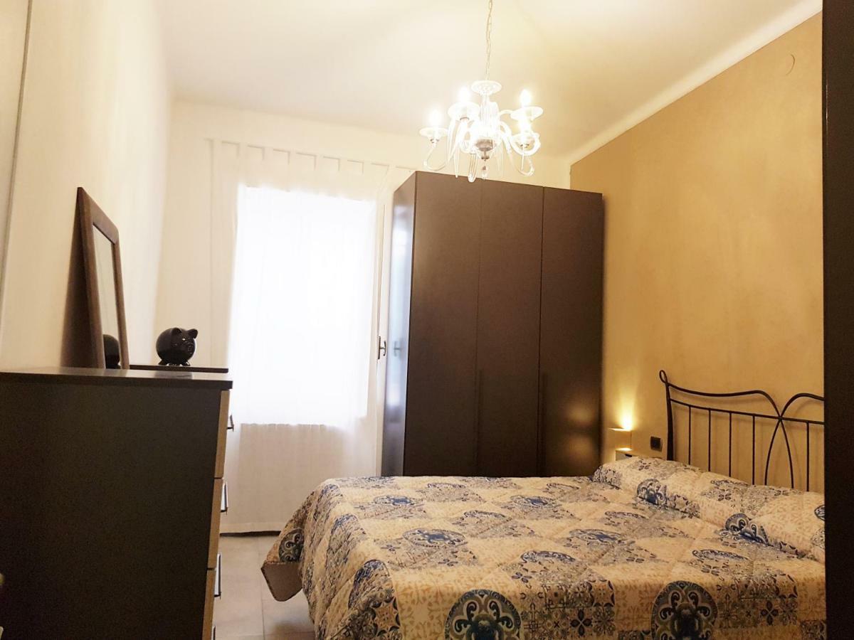 شقة Modern Flat With Panoramic Terrace In Zuccarello المظهر الخارجي الصورة